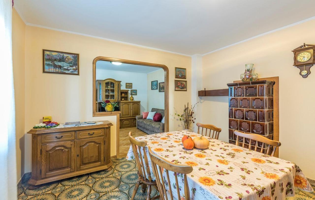 Ferienhaus Zora With Whirlpool Sveti Lovreč Pazenatički Eksteriør billede